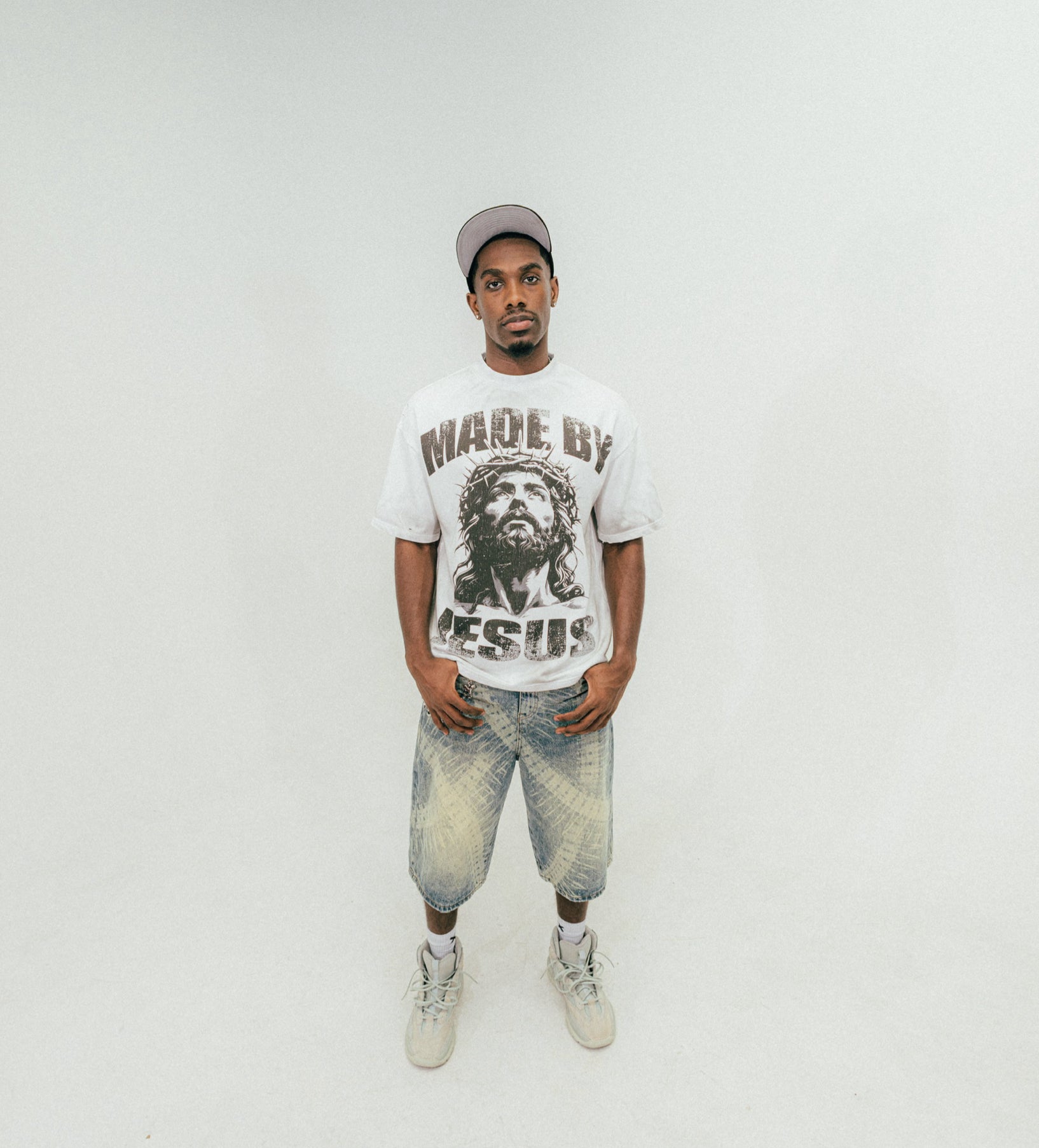 WHITE MADE BY JESUS T-SHIRT